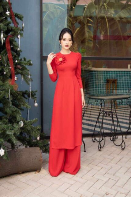 Áo dài tay bồng đính hoa kèm quần | BigBuy360 - bigbuy360.vn