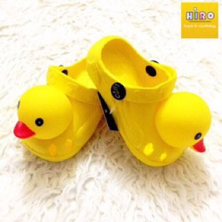 Dép vịt thái lan cho cả bé trai và bé gái