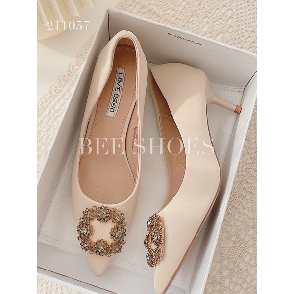 BEESHOES - GIÀY CAO GÓT DA MỀM MŨI NHỌN - GIÀY CAO GÓT CAO 6CM CÓ SẴN MÀU ĐEN - KEM 211057