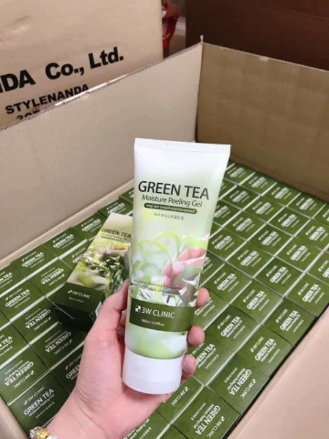 GEL TẨY TẾ BÀO CHẾT TRÀ XANH 3W CLINIC GREEN TEA MOISTURE PEELING GEL 180ml