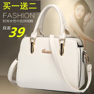 Túiđeo vai Charles & Keith TX020