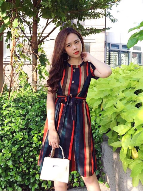 ĐẦM SỌC 5 MÀU DÁNG XÒE CỘT EO CHẤT LỤA MỀM