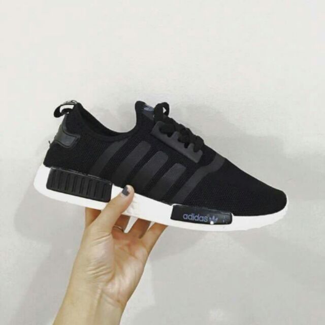 Giày thể thao NMD