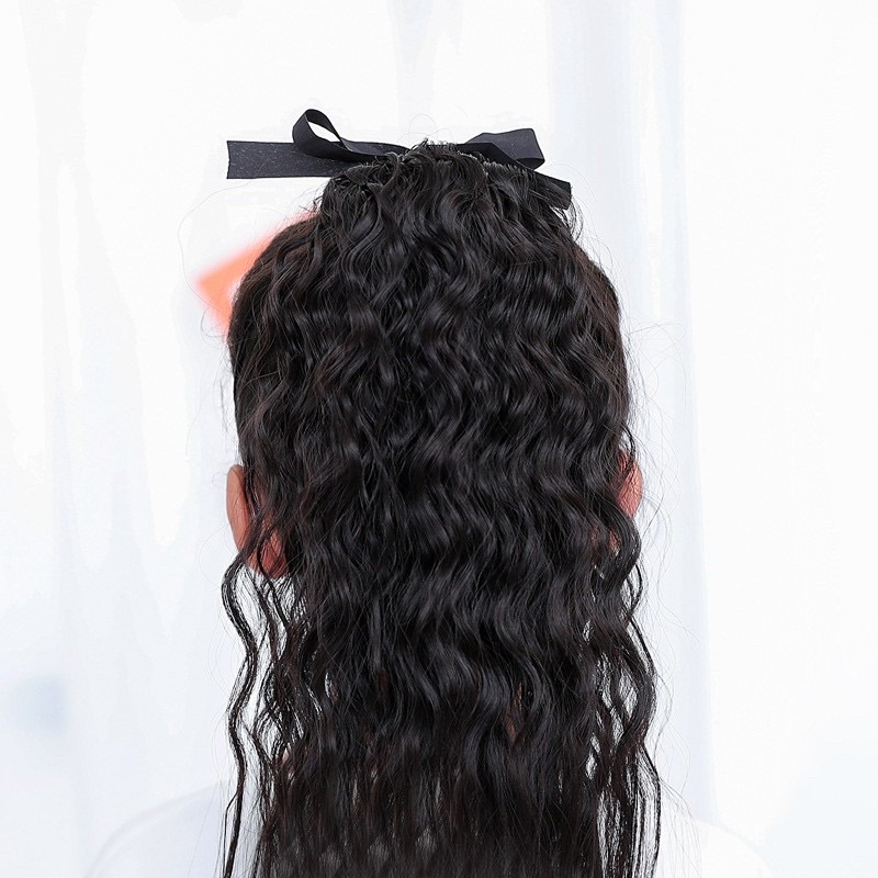 Tóc cột xoăn kèm nơ cho bé