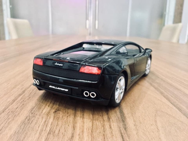 Xe Mô Hình Lamborghini Gallardo Lp560-4 1:24 Welly (Đen )