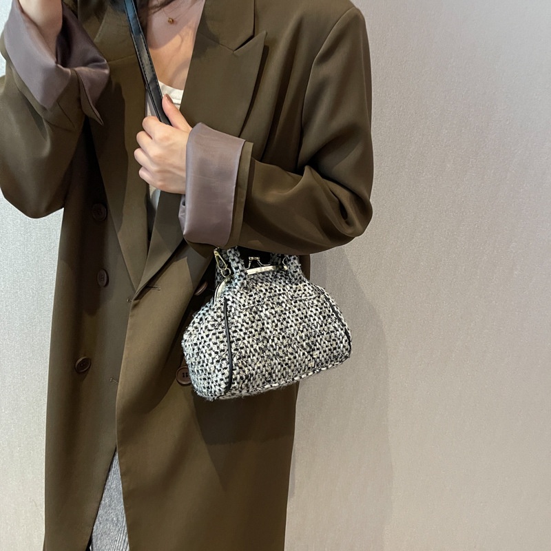 Túi Xách Đeo Vai Họa Tiết Sọc Caro Thời Trang Cho Nữ