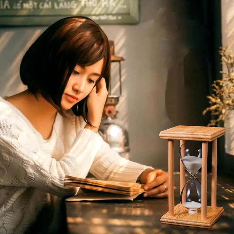 Đồng Hồ Cát 15 / 30 / 60 Phút Bằng Gỗ Dùng Làm Quà Tặng Sinh Nhật Năm Mới Cho Bé