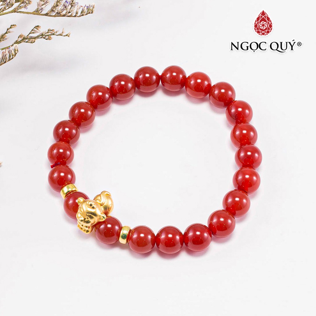 Vòng Tay Đá Mã Não Đỏ Charm Con Giáp Bạc Mạ Vàng 24k - Ngọc Quý