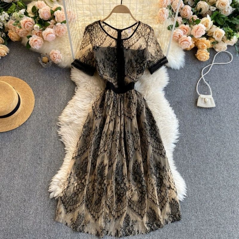 đầm ren lưới hoa dự tiệc dáng xòe
