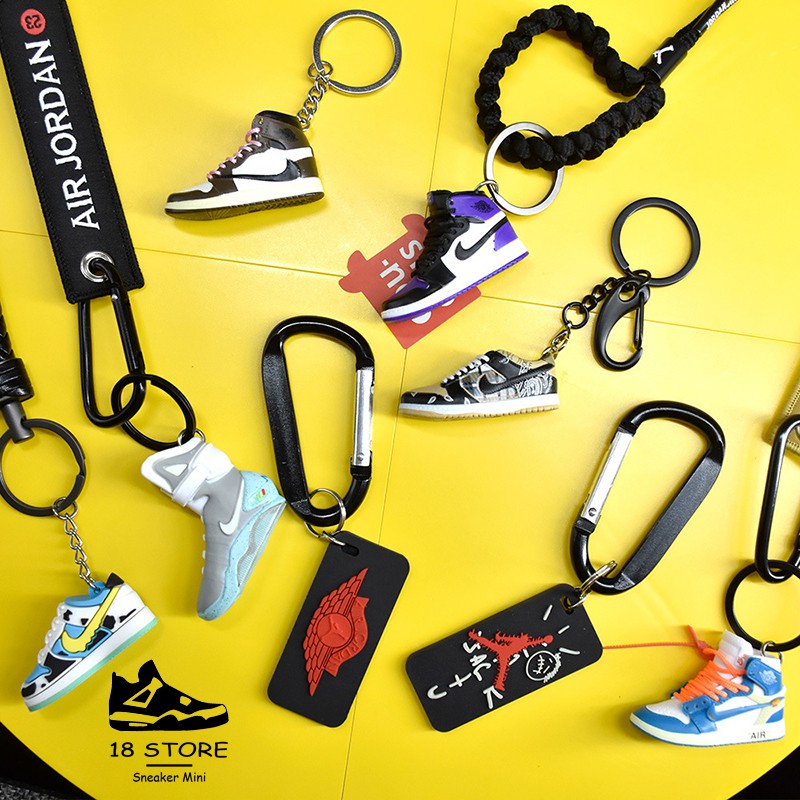 Móc Khóa Giày Mini Sneaker - Jordan 1 - Mô Hình Giày tỷ lệ 1:6