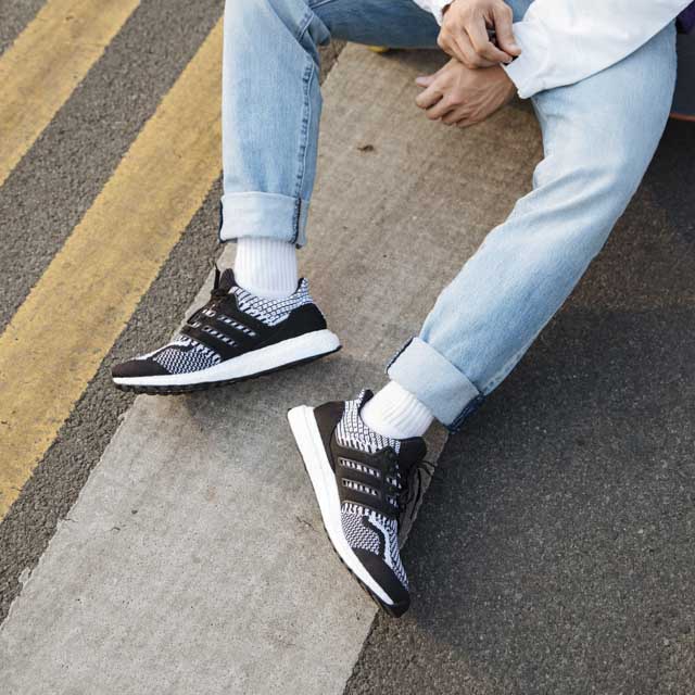 Giày Adidas nam chính hãng Ultraboost DNA 5.0 Đen FY9348