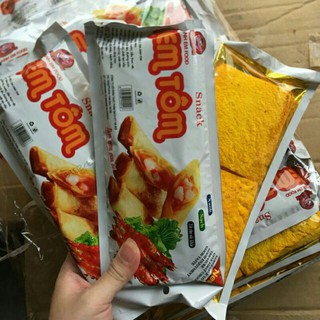 02 gói Snack nem tôm