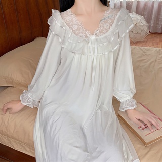 Váy ngủ voan trắng phối ren tiểu thư