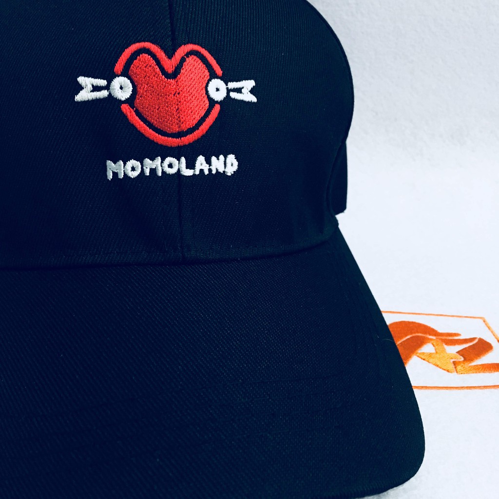 Nón kết thêu logo Momoland - Mũ Lưỡi Trai Nam Nữ AZ MT38