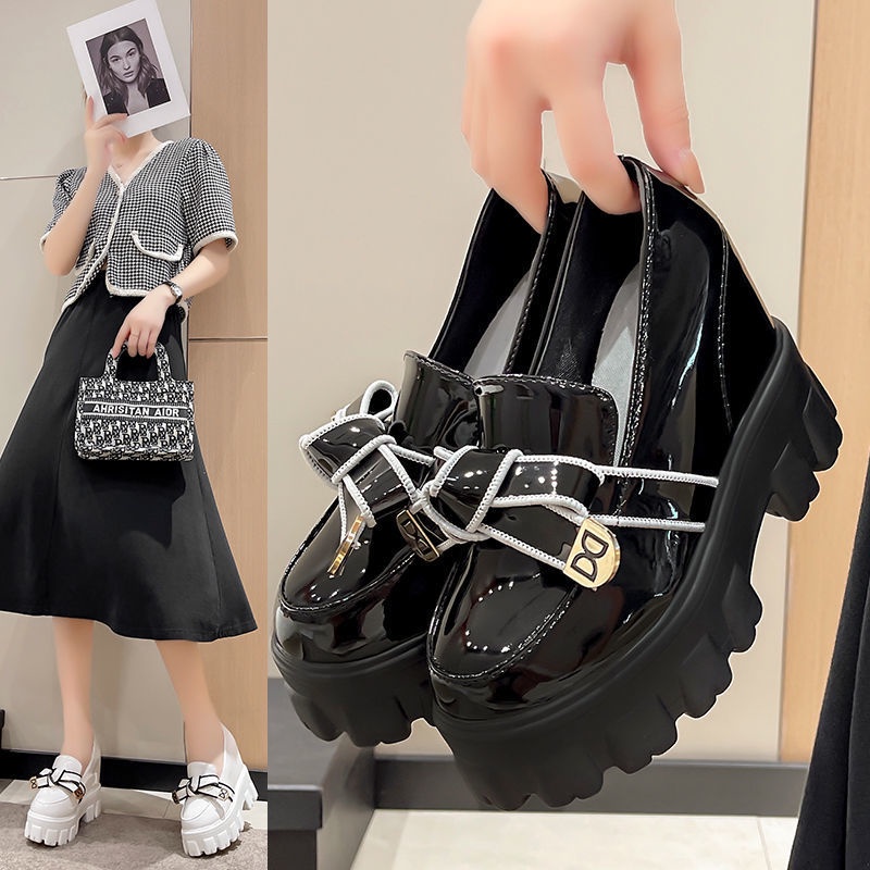 🎀 Giày Lười Da Đế Dày Mũi Tròn Thắt Nơ Phong Cách Anh Quốc 2023 Cho Nữ