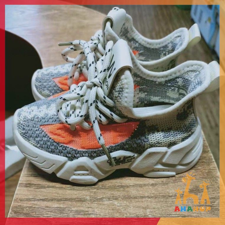 Giày thể thao trẻ em - Giày thể thao chất vải thoáng khí siêu nhẹ êm chân đế chống trơn trượt cho bé trai bé gái M668