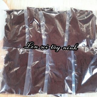 Rêu nâu phủ gốc