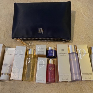 Bộ dưỡng da mini Cle De Peau gồm 6 món kèm ví đựng siêu xinh