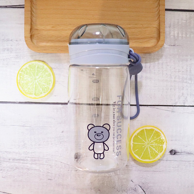 BÌNH ĐỰNG NƯỚC TRONG SUỐT TOUMTOU NHẬT BẢN 520 ML