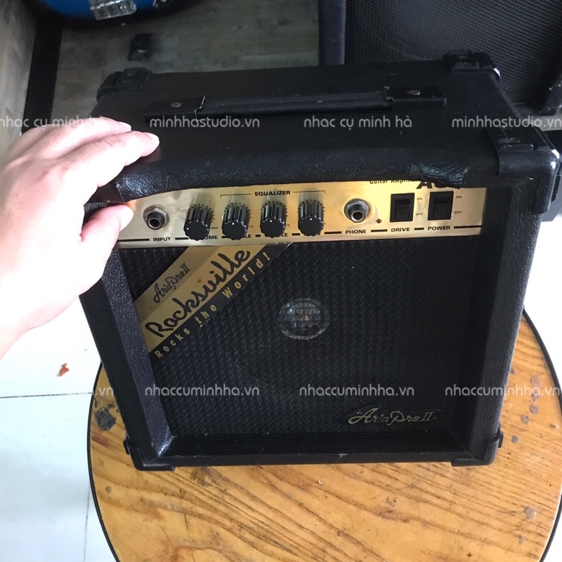 Ampli đàn guitar Aria Pro II AG-20