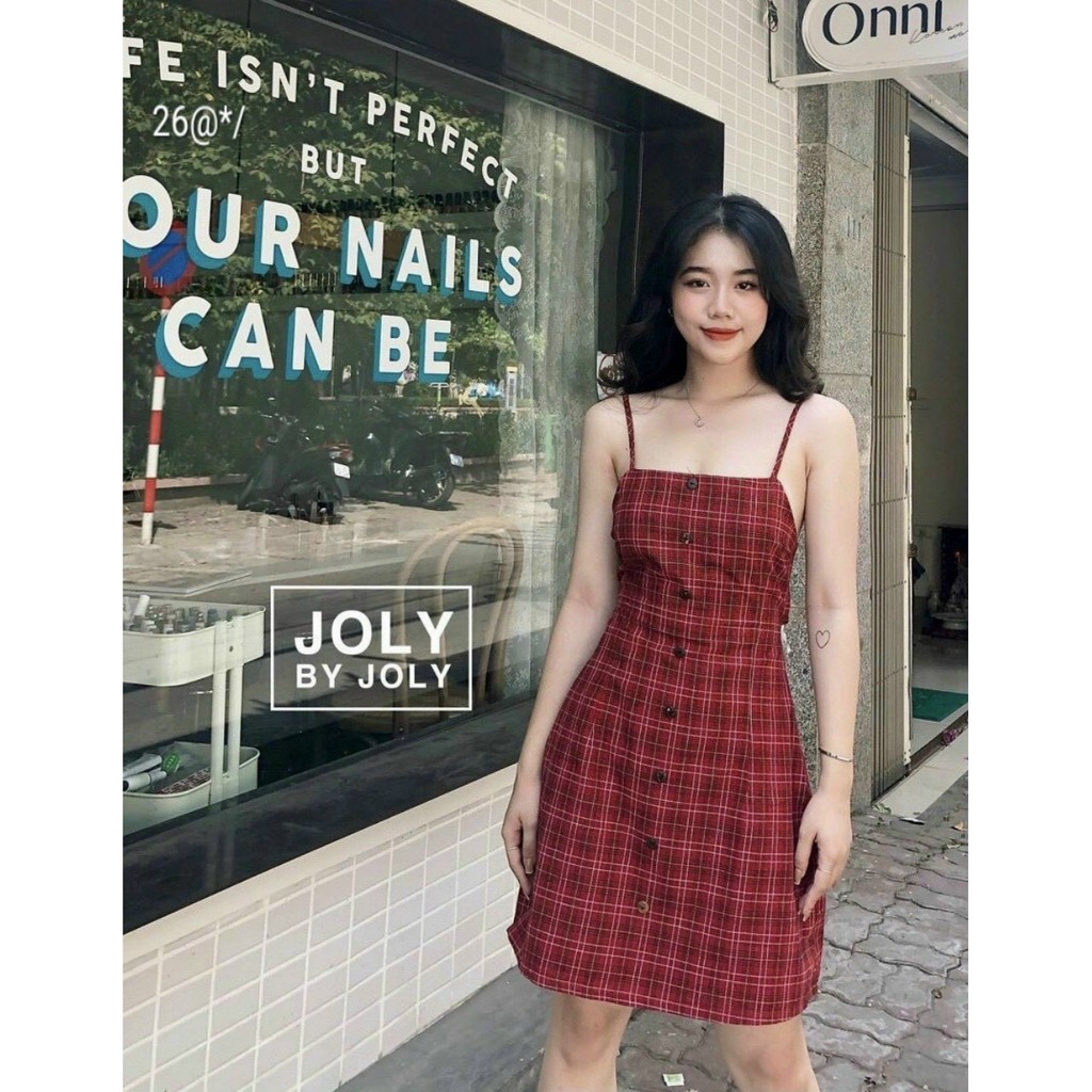 Đầm caro đỏ 2 dây cột dây phía sau - phong cách hàn quốc