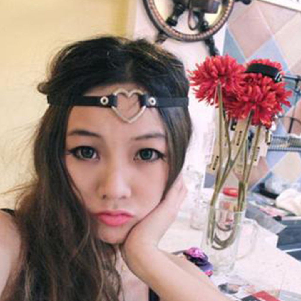 Vòng cổ choker da hình trái tim cá tính trẻ trung dành cho nữ