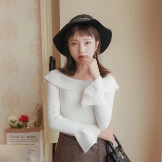 Áo len ôm trễ vai tay loe