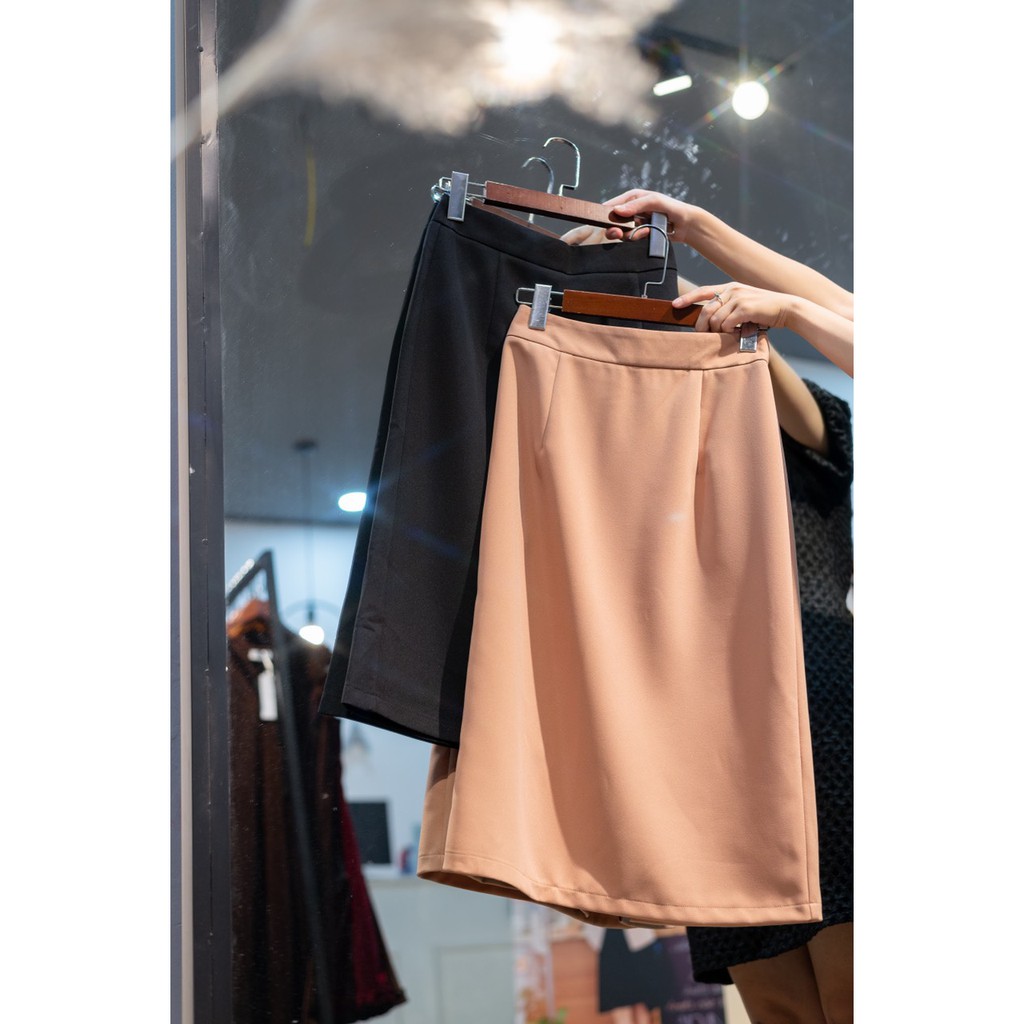 [Mã SKAMCLU7 giảm 10% tối đa 50K đơn 0Đ] CHÂN VÁY DÁNG A CÔNG SỞ 2 MÀU BE ĐEN XẺ SAU XUÂN HÈ THU ĐÔNG AHOLIC | BigBuy360 - bigbuy360.vn