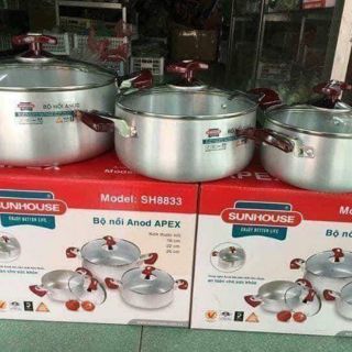 🍚🥗Bộ nồi sunhouse quá hót hít luôn khách ơi! BỘ NỒI SUNHOUSE 
Ib giá cực tốt
Lô này e bán giá sale nhe
Nhanh tây ko hế