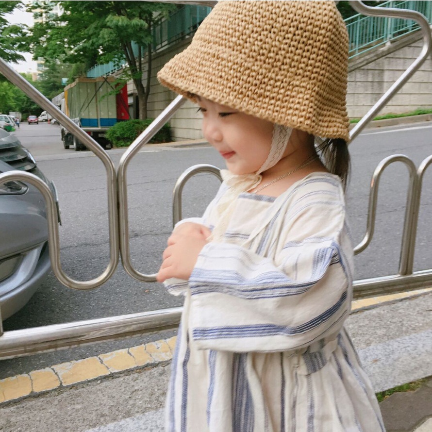 Nón cói đi biển cho mẹ và bé, bộ đôi mũ có dây nơ cột.