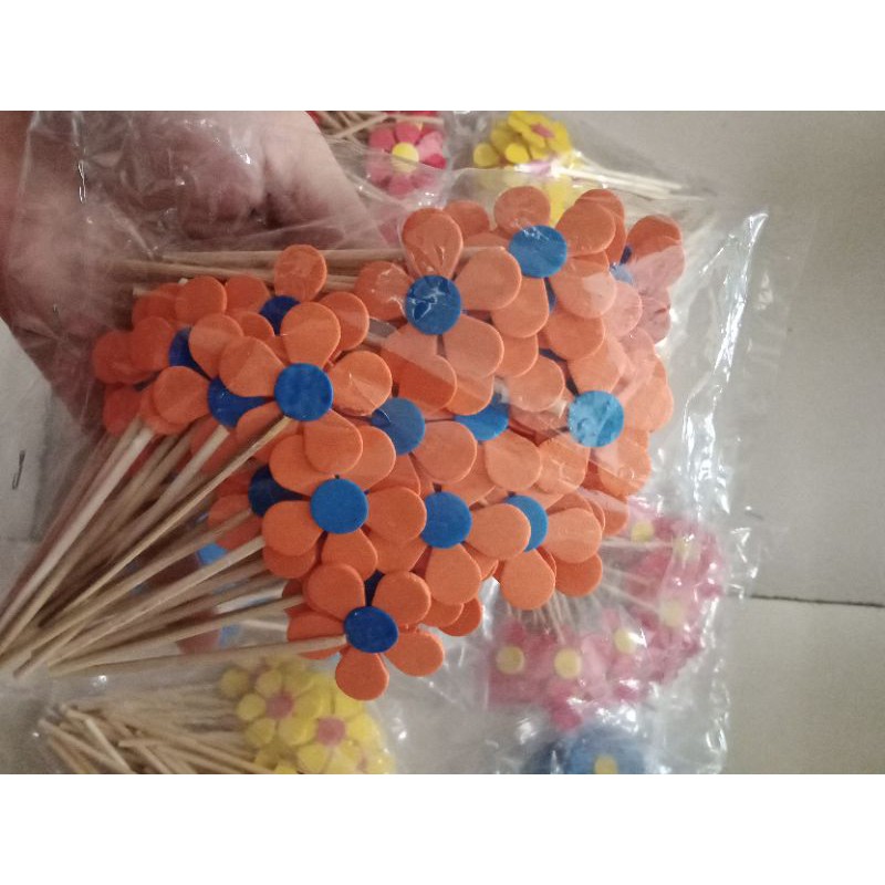 Hoa bé ngoan 1 túi 50 hoa xốp