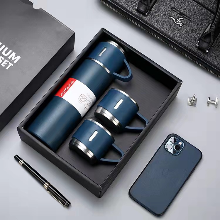 Bình nước giữ nhiệt lõi inox cao cấp tặng kèm 2 cốc full box sang trọng lịch sự