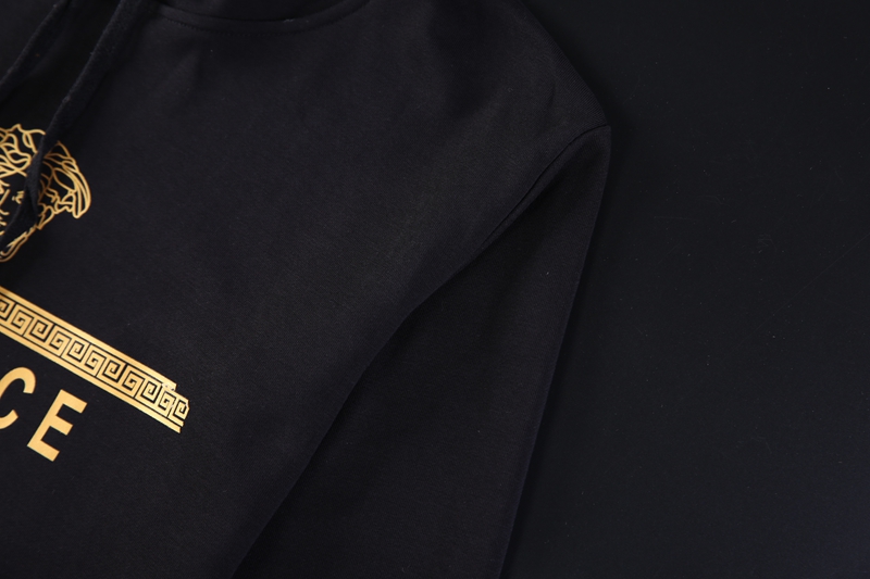 VERSACE Áo Hoodies Versace Tay Dài Thiết Kế Đơn Giản Thoải Mái | BigBuy360 - bigbuy360.vn