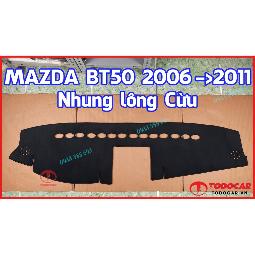 Thảm Taplo MAZDA BT50 bằng Nhung lông Cừu hoặc Da vân Carbon, Da vân Gỗ