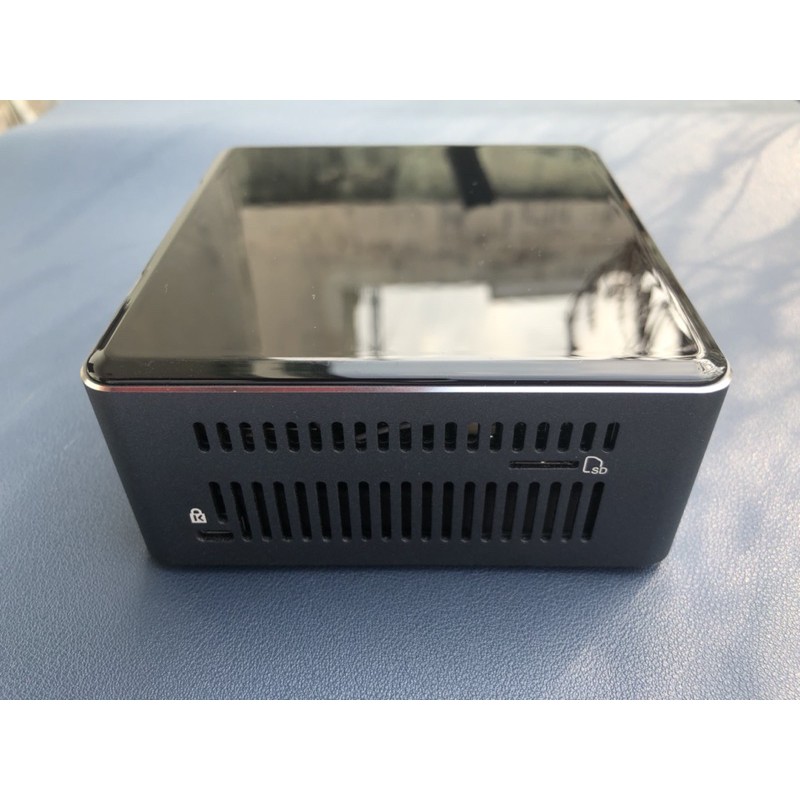 Máy tính để bàn siêu nhỏ INTEL NUC7i5 NUC7i7 thế hệ 7 cực mạnh mới 97-98% rất đepj | BigBuy360 - bigbuy360.vn