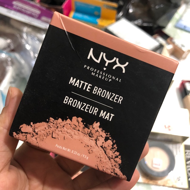 Phấn tạo khối nyx matte bronzer