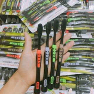 Bàn chải đánh răng Hàn Quốc 4 cây