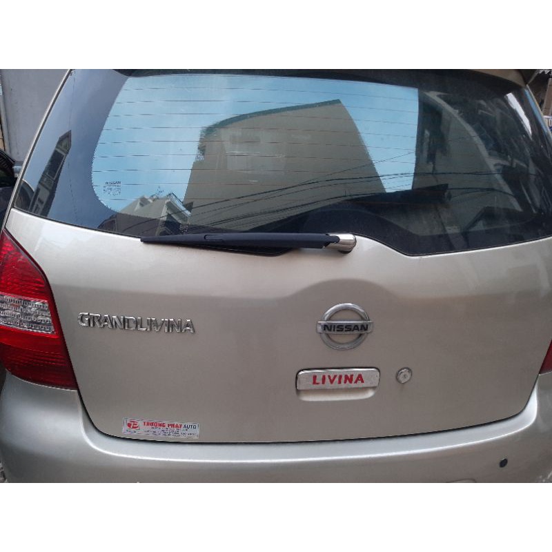 Đệm cao su chống va đập cốp sau ô tô NISSAN GRAND LIVINA