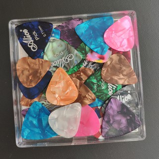 PICK, PHÍM GẢY ĐÀN