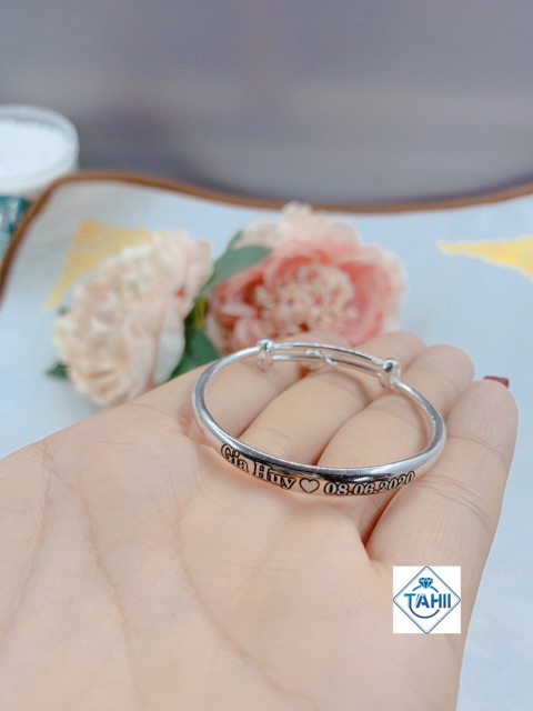Vòng tay bạc khắc tên cho bé chất liệu bạc ý cao cấp | BigBuy360 - bigbuy360.vn