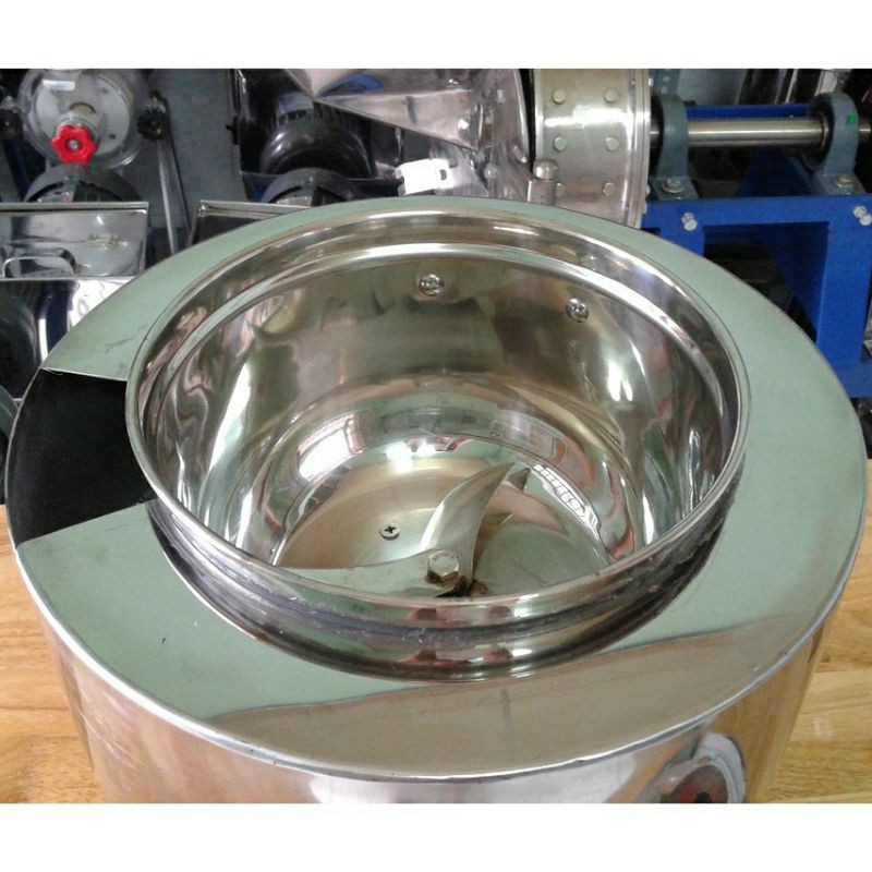 Máy xay thịt làm giò chả gia đình có bao đá,1.1kw, bảo hành 12 tháng.