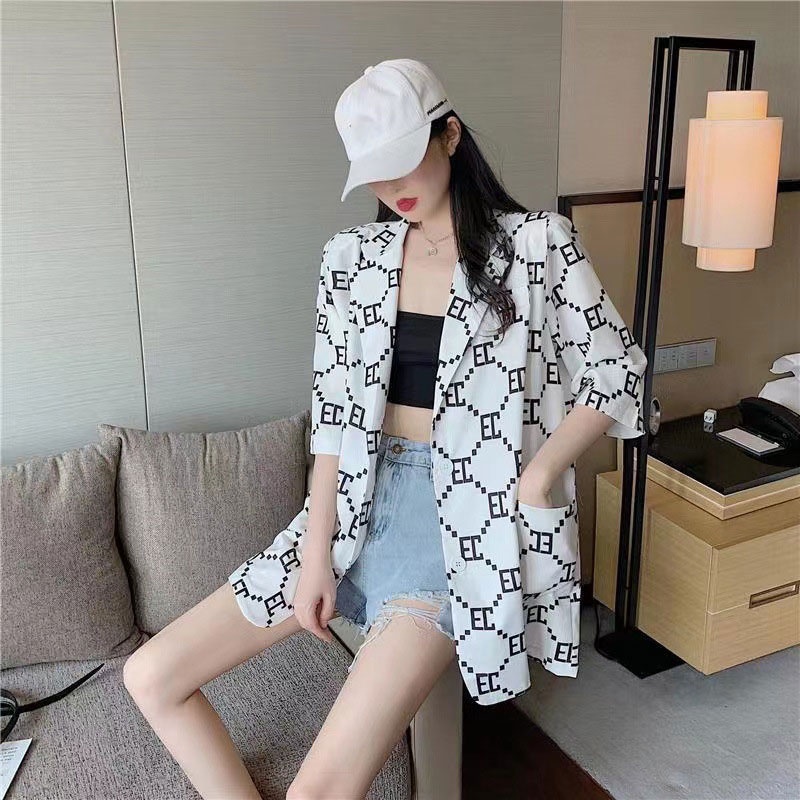 Áo khoác blazer YEYA dáng rộng in họa tiết độc đáo thời trang cho nữ