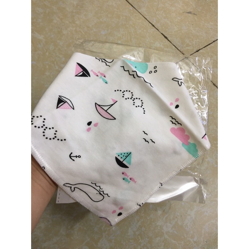 Thanh lí_ Set 10 yếm cotton cho bé