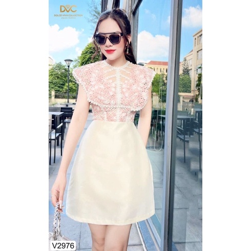 V2976 váy ren dáng chữ A màu hồng và màu be sữa