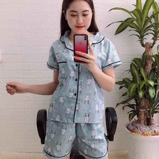 Bộ ngủ kate đùi