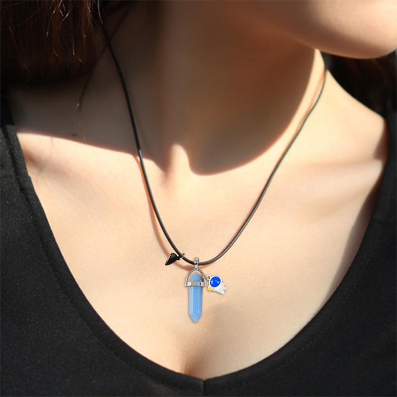 Vòng cổ Mặt Đá Trụ Lục Giác Phát Sáng