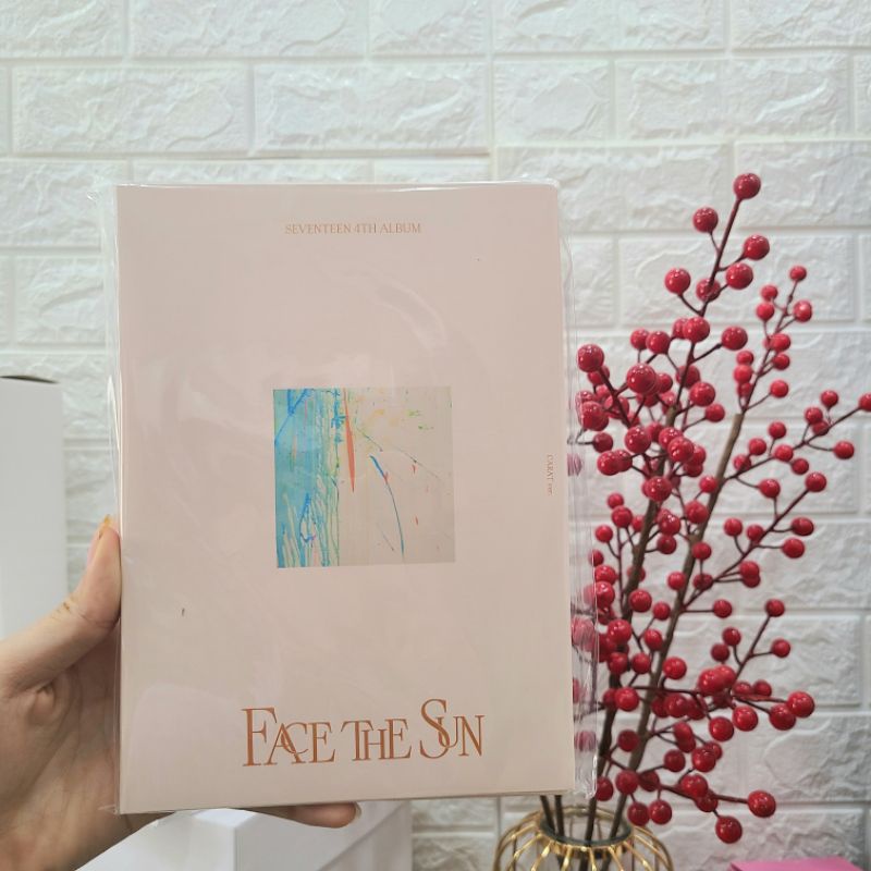 VStore - duyendo97  BINDER ĐỰNG CARD FACE THE SUN - CARAT VER