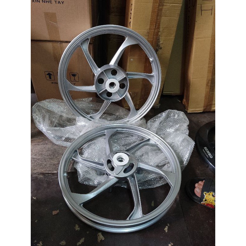 Mâm YaZ Winner Bạc thanh lý 5 cặp cuối