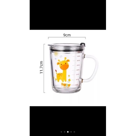 Ly thủy tinh cao cấp chia vạch hoạt hình có quai , nắp chống tràn + tặng kèm ống hút dùng uống sữa , nước trái cây