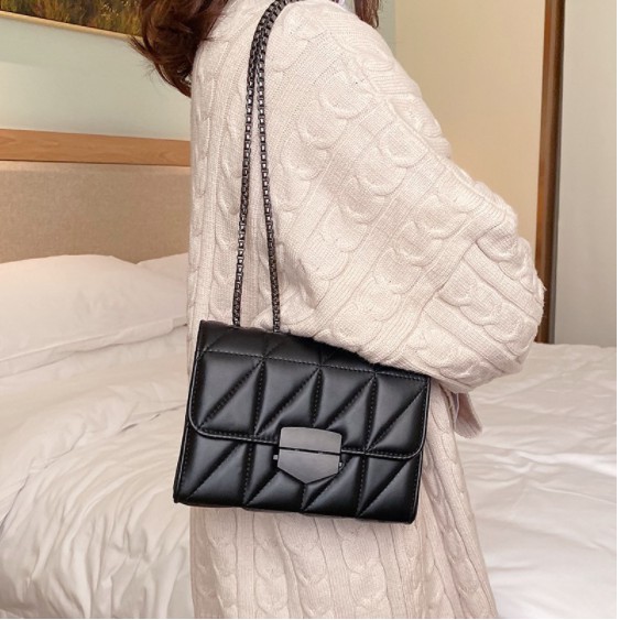 Túi đeo chéo nữ đẹp mẫu mới đi chơi sang chảnh túi xách nữ giá rẻ \ PKTT SHOP | BigBuy360 - bigbuy360.vn